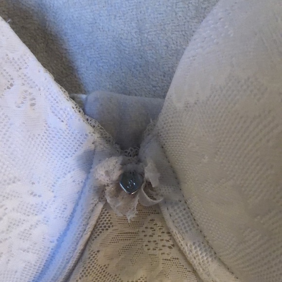 VS bra - Picture 3 of 8